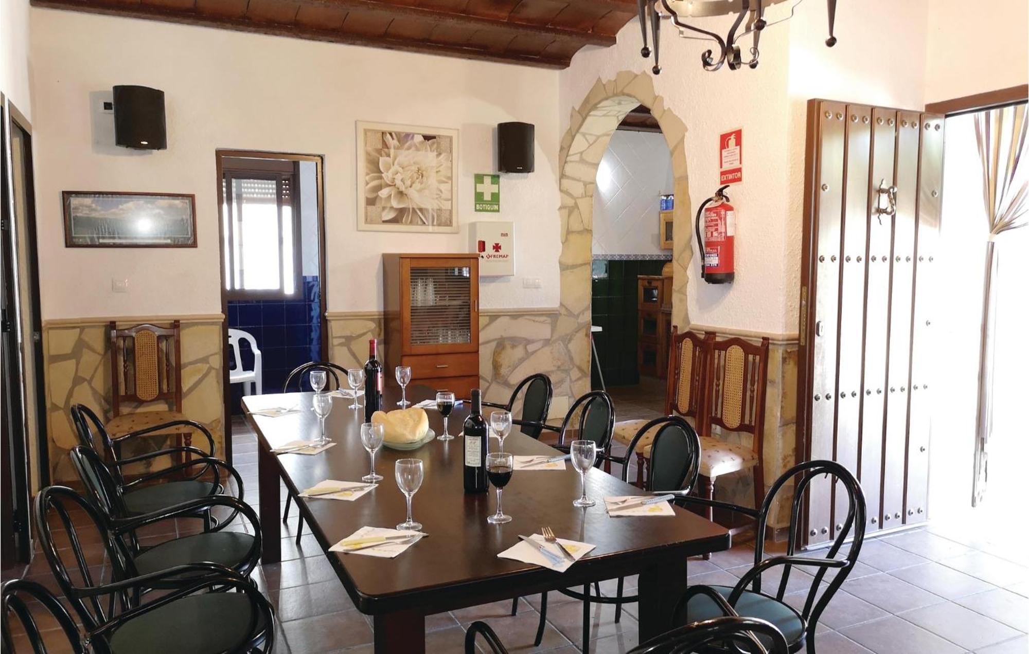 Pet Friendly Home In Olvera With Kitchen Esterno foto